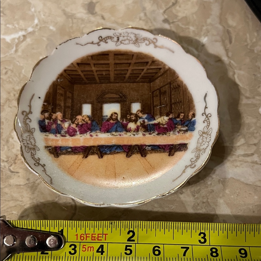 Decorative Ceramic Plate with Last Supper Design